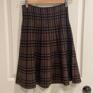 CARAMEL BLACK SKIRT